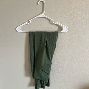 Green Aerie Offline Cross Leggings